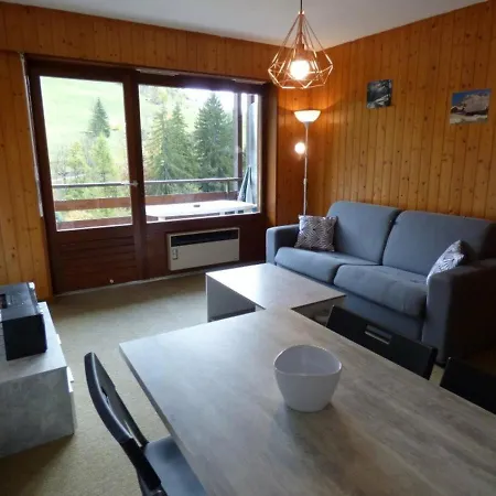 Apartment Confortable 25m² Pour 4 Personnes Au Chinaillon - Fr-1-458-113 *